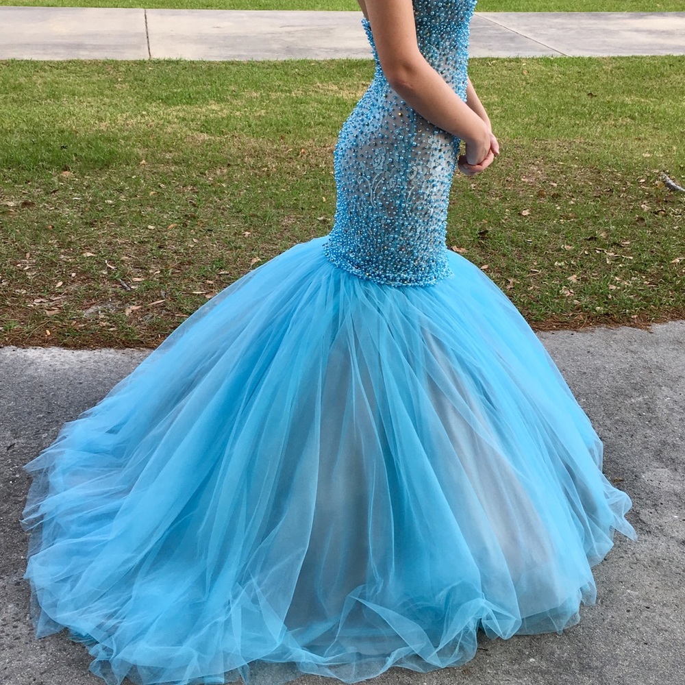 Sherri Hill Mermaid - Picture 2 of 3